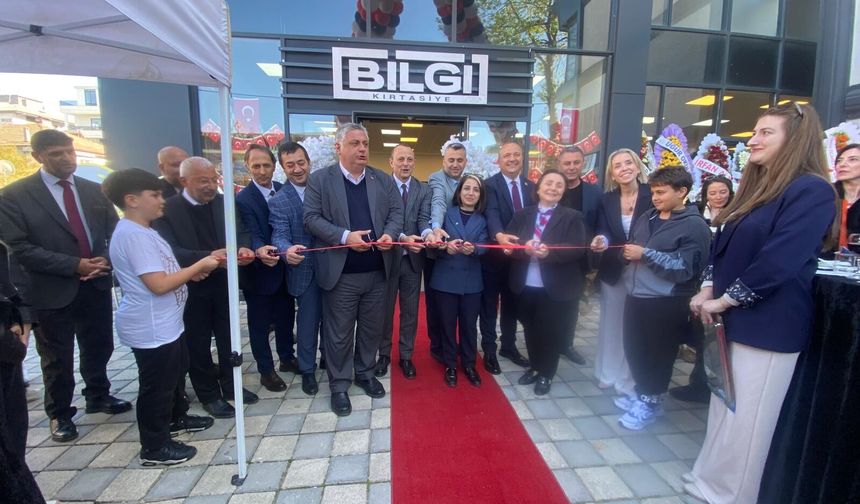 Bilge Kitap-Kırtasiye, 3. Şubesini Çiftlikköy’de açtı
