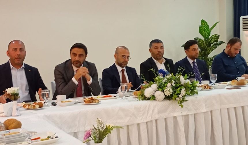 Güçlü, CHP’li belediye başkanlarını ağır şekilde eleştirdi