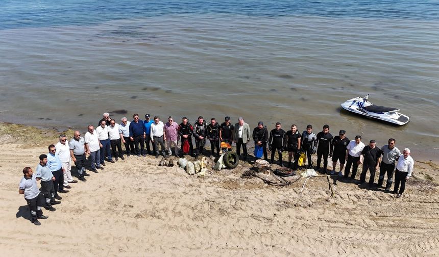 MARMARA DENİZİ İÇİN ORTAK HAREKET: YALOVA’DA SUALTI VE KIYI TEMİZLİĞİ GERÇEKLEŞTİRİLDİ