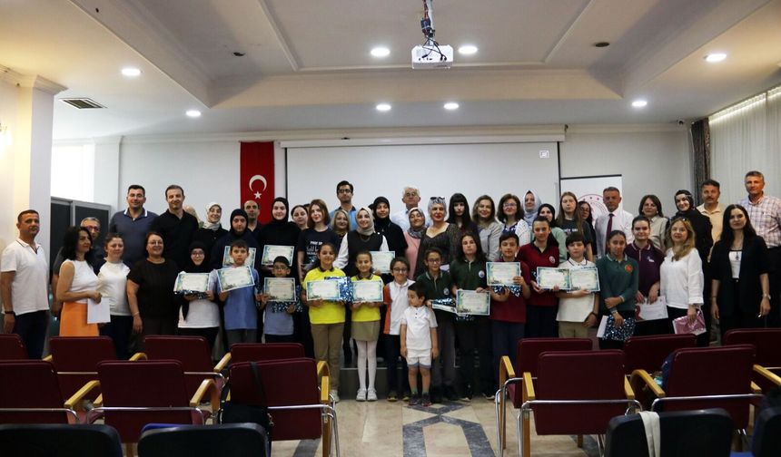 Yalova’da Dilimizin Zenginlikleri Projesi Kapanış Programı ve Ödül Töreni Düzenlendi