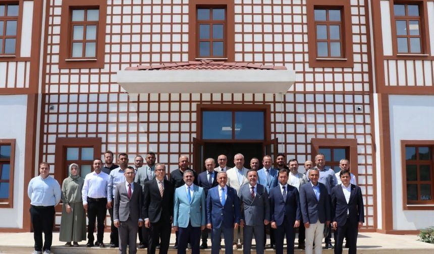 Vali Ahmet Hamdi Usta'dan Yalova OSB'ye Ziyaret: Yatırım, Teknoloji ve İstihdam Vurgusu
