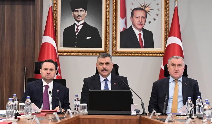 Yalova’da Spor Güvenliği Toplantısı: Vali Hülya Kaya Başkanlığında Kritik Zirve