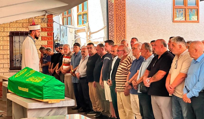 Çınarcık'ta Acı Kayıp: Aykut Çıngay Son Yolculuğuna Uğurlandı