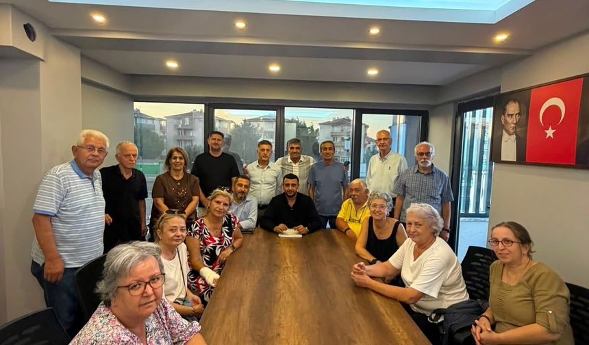 Yeni Parti Çiftlikköy İlçe Teşkilatından Birlik ve Beraberlik Vurgusu: İlçe Yönetim Kurulu Toplantısı Gerçekleştirildi