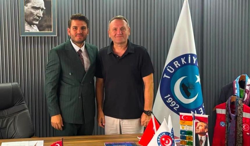 Türk Sağlık-Sen Ordu Şube Başkanı Fatih Galender Zengin'den Sait Çolak'a Tebrik Ziyareti