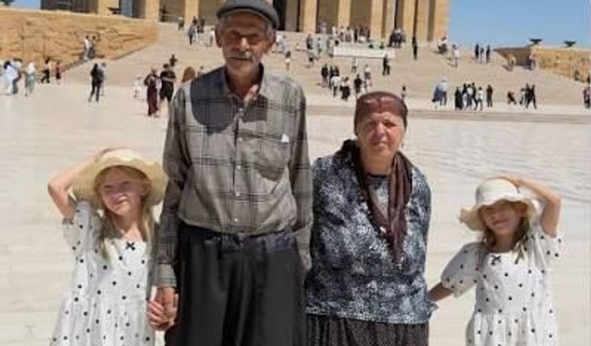 34 Yıl Sonra Gelen Mucize: Anıtkabir Ziyareti Duygulandırdı