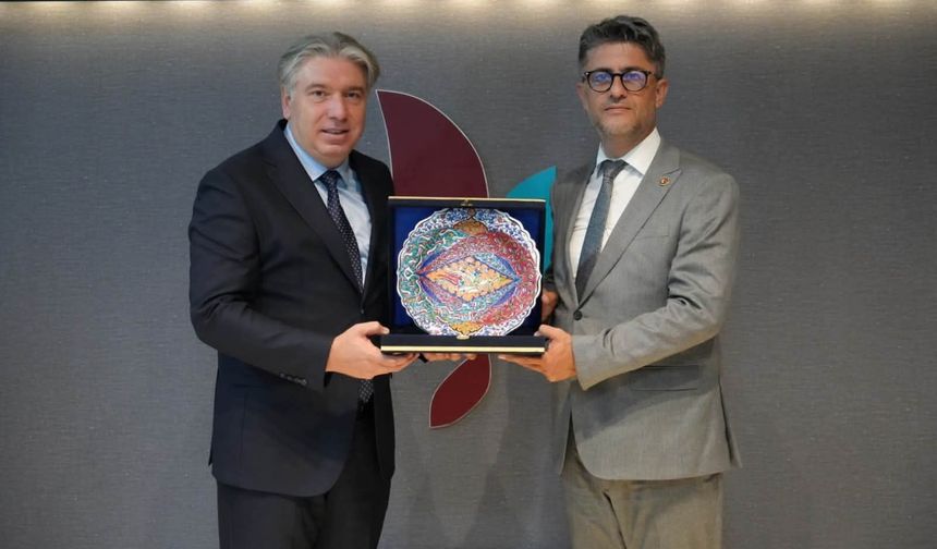 ÇOMÜ Rektörü Prof. Dr. Erenoğlu’ndan Yalova Üniversitesi’ne Ziyaret