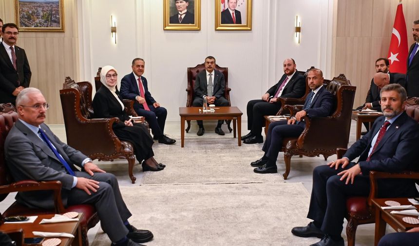 Milli Eğitim Bakanı Yusuf Tekin Yalova Valiliği’ni Ziyaret Etti