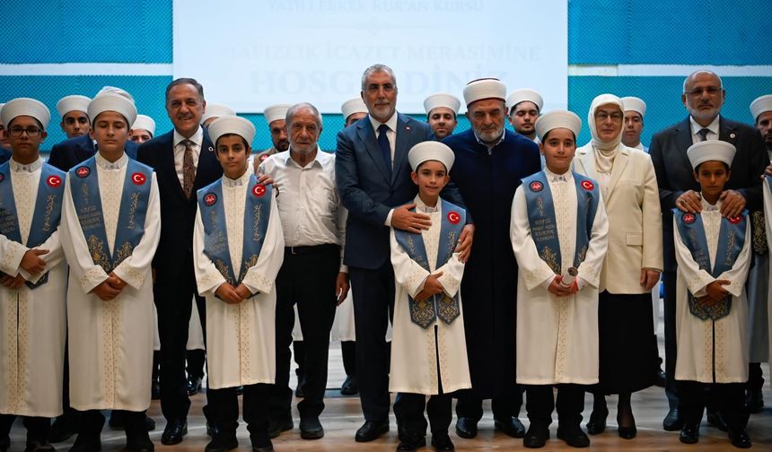 Yalova’da 30 Genç Hafızlık İcazetini Aldı