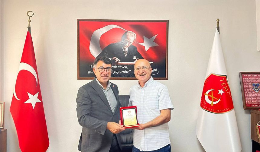 TEMAD Yalova'dan J.Asb.Kd.Bçvş. Cenan Demirel'e Veda ve Vefa Ziyareti