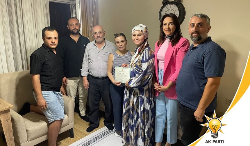 AK Parti Çiftlikköy’den Yeni Üyelere Teşekkür Belgesi: "Birlik ve Beraberliğimiz Büyüyor"