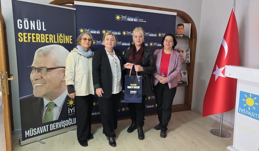İYİ Parti Yalova Teşkilatları Sahada: “Çat Kapı Gidiyoruz”