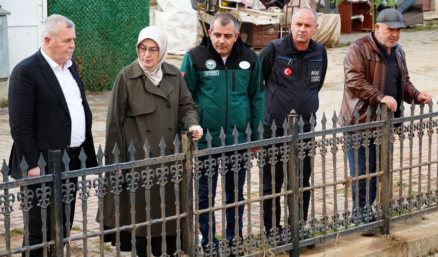 Meliha Akyol Armutlu’da Selden Etkilenen Bölgeleri İnceledi