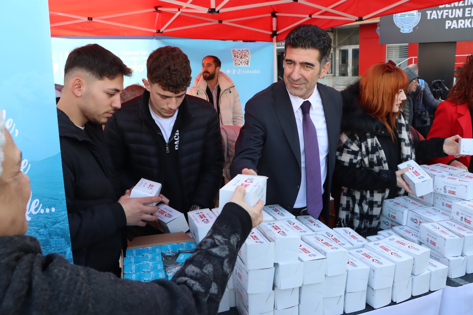 Yalova Belediyesi’nden Berat Kandili’ne Özel Simit İkramı-1