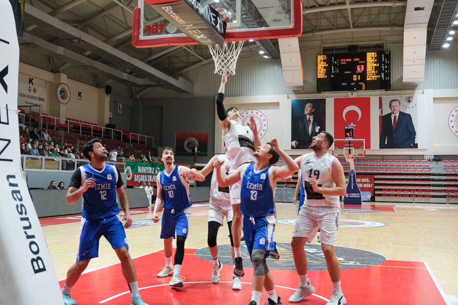 Çiftlikköy Belediyespor İzmir’i 87-80 Yendi-1