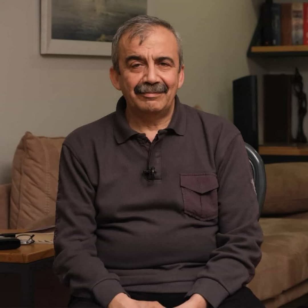 Sırrı süreyya Önder