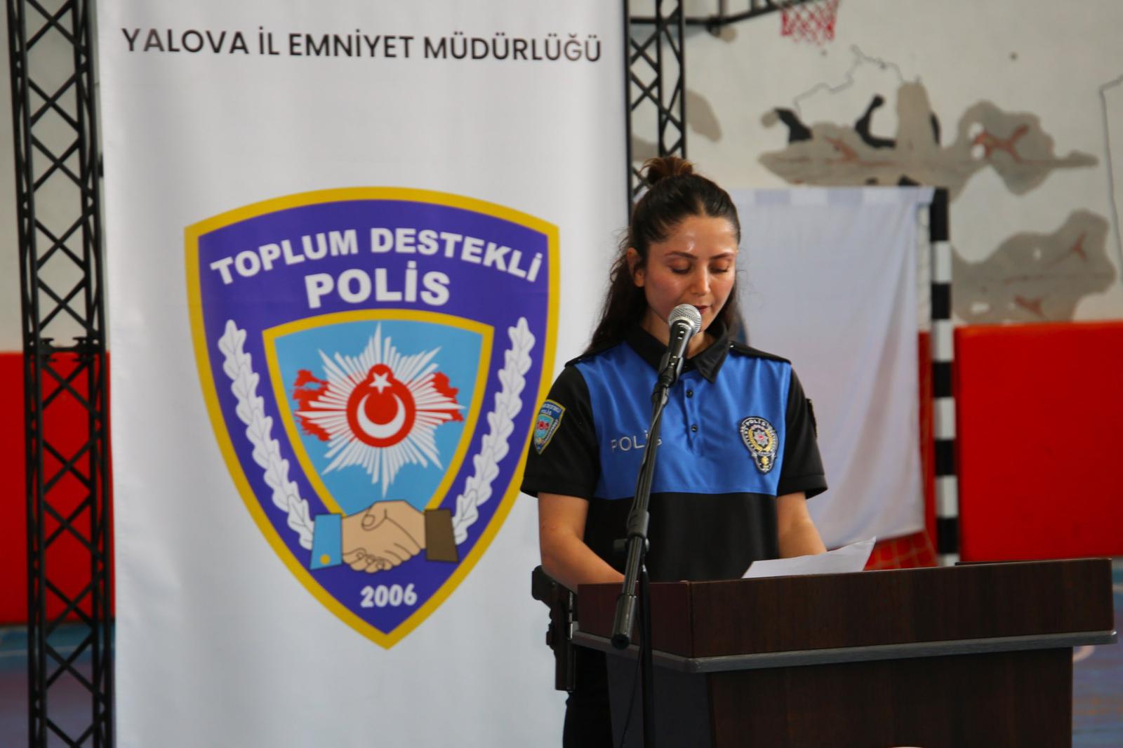 Yalova’da 160 Öğrenciye Temel Robotik Kodlama Eğitimi Verildi3