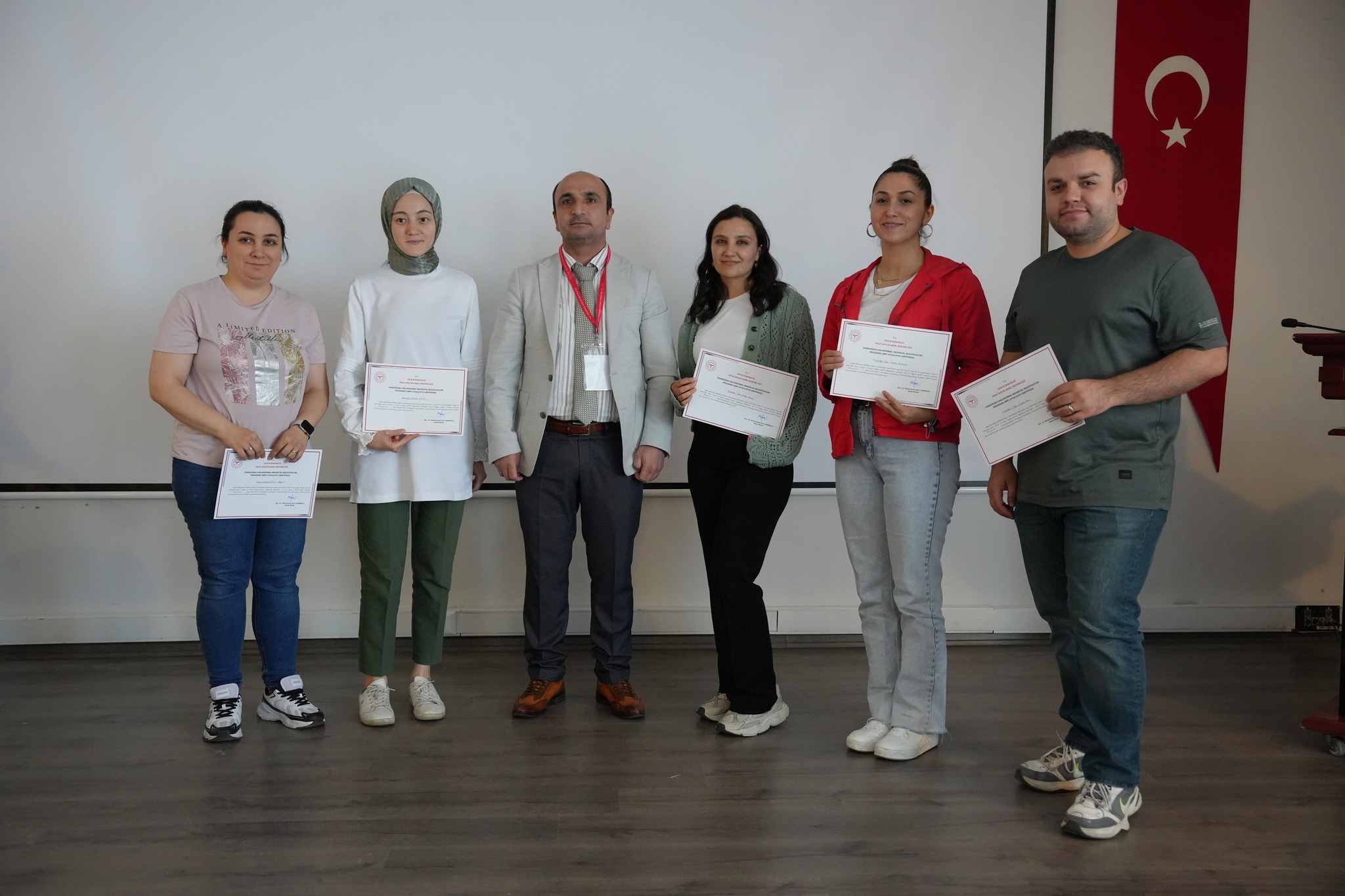 Yalova’da 47 Sağlık Çalışanı Yenidoğan Canlandırma Eğitimini Tamamladı4
