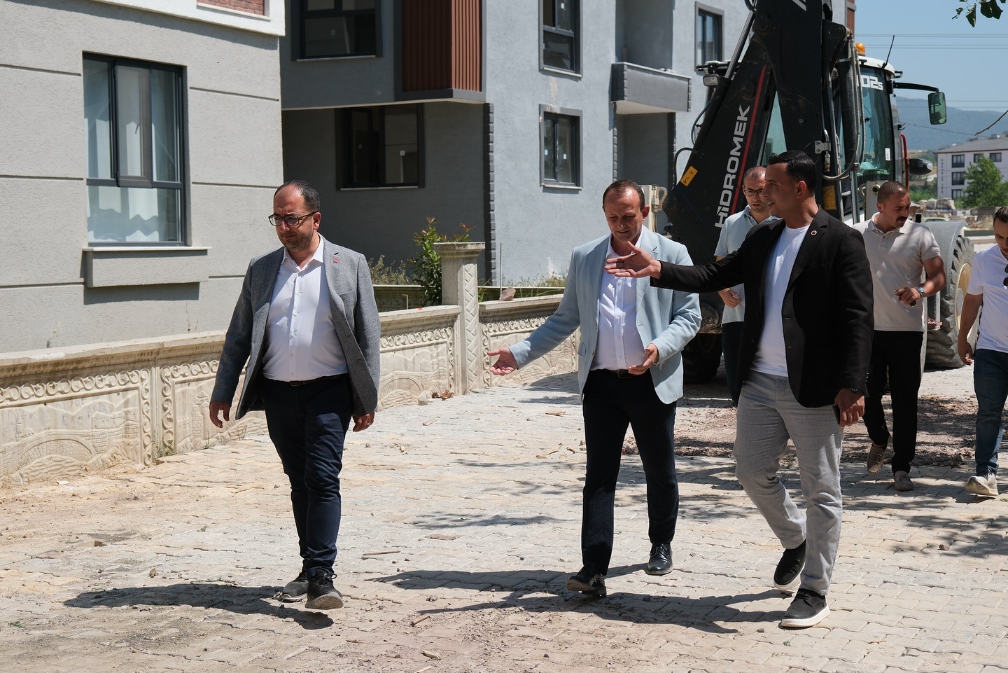 Başkan Yele, Sahada Vatandaşla Buluştu2