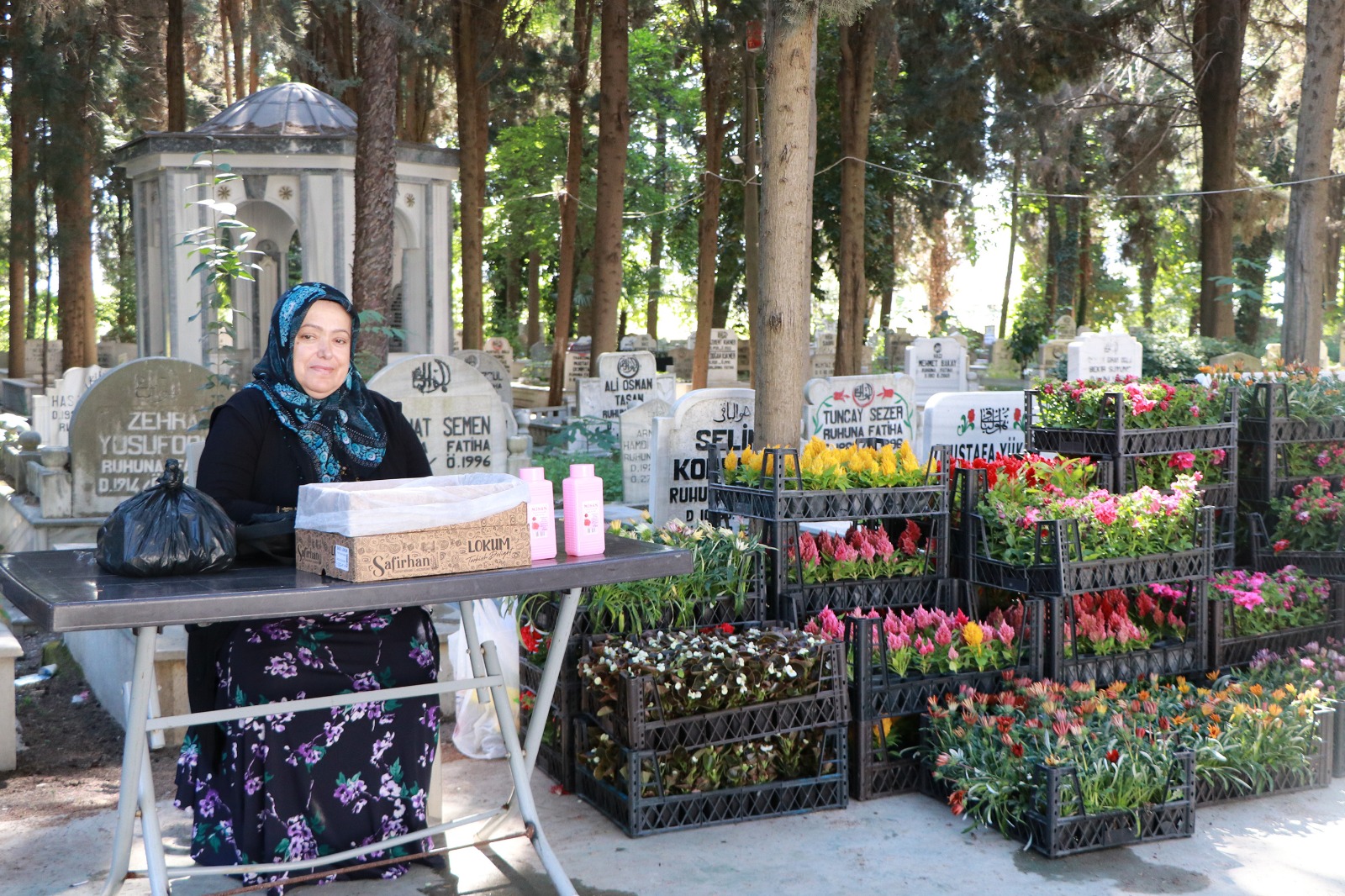 Çiftlikköy Belediyesi’nden Mezarlıklara Bayram Hassasiyeti3