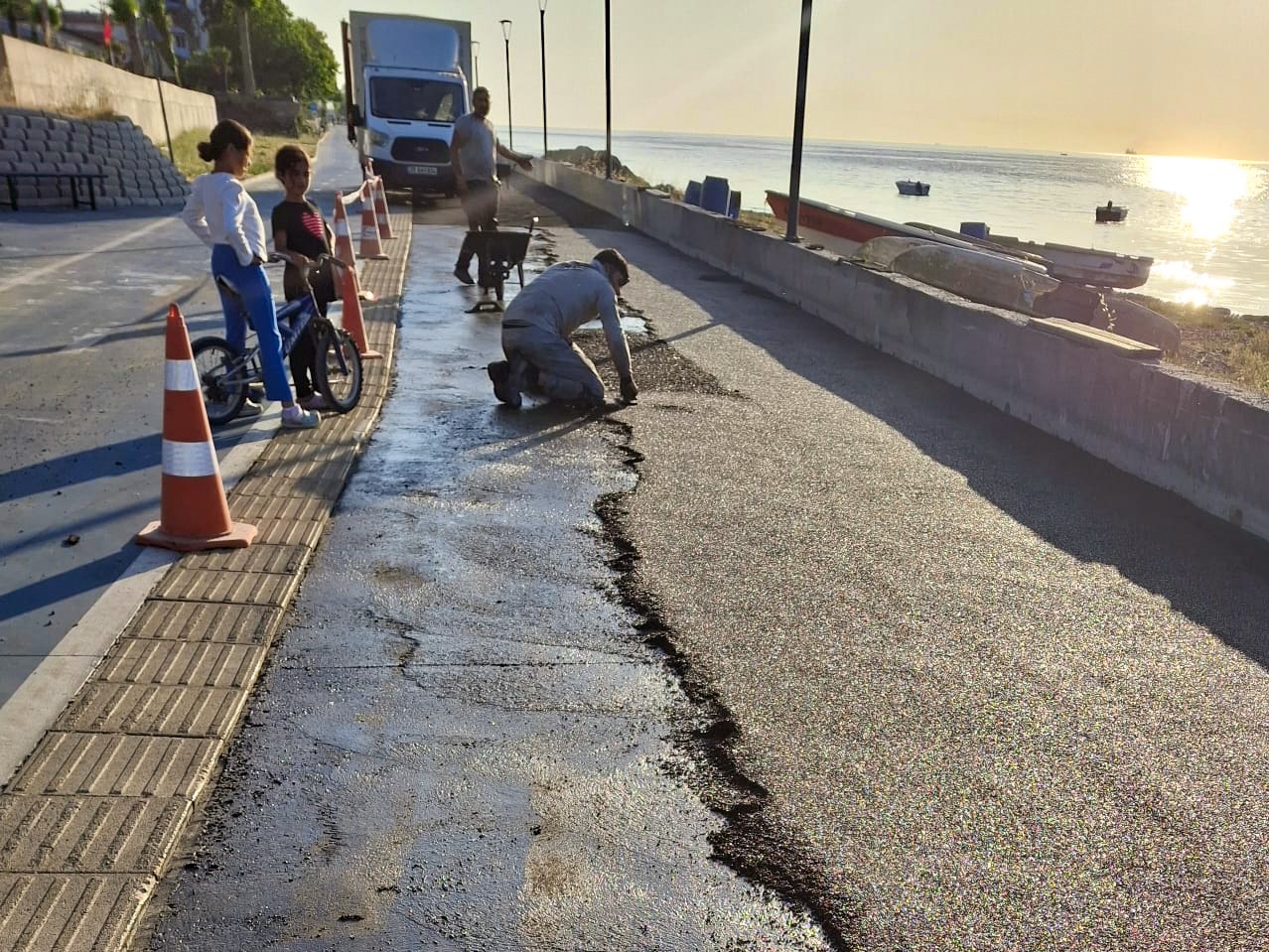 Çiftlikköy Sahilinde Yürüyüş Yoluna Konforlu Dokunuş3
