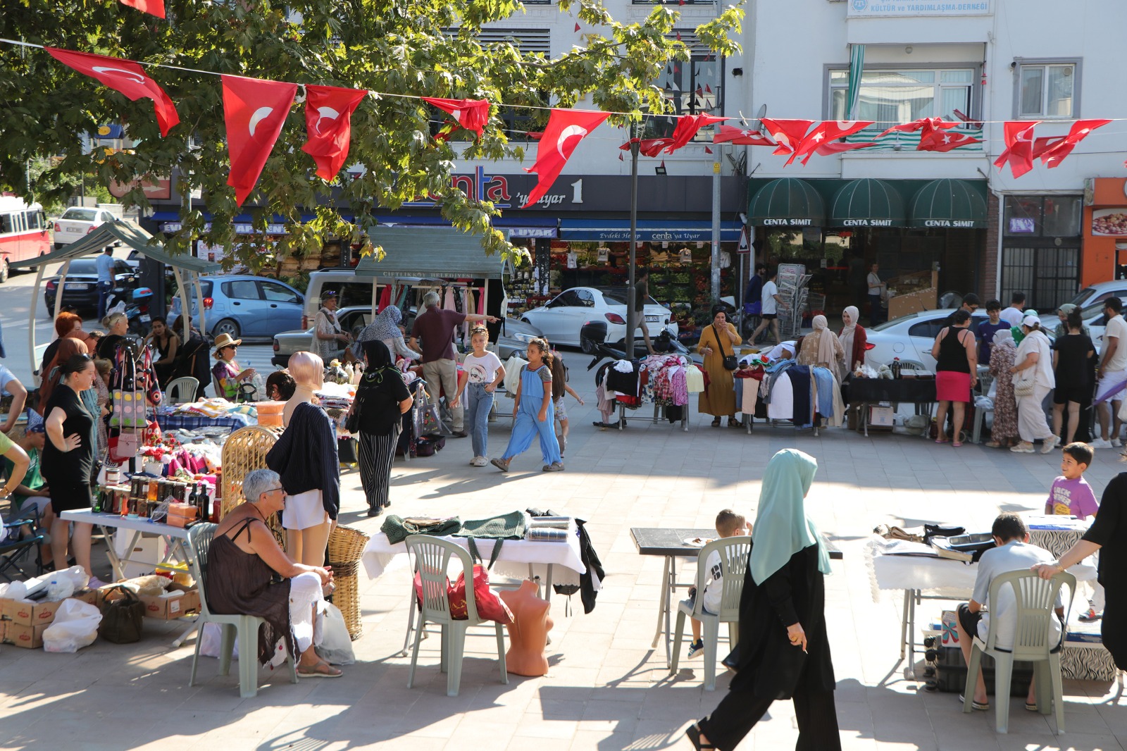 Çiftlikköy’de Kadınlara Özel El Emeği Pazarı2