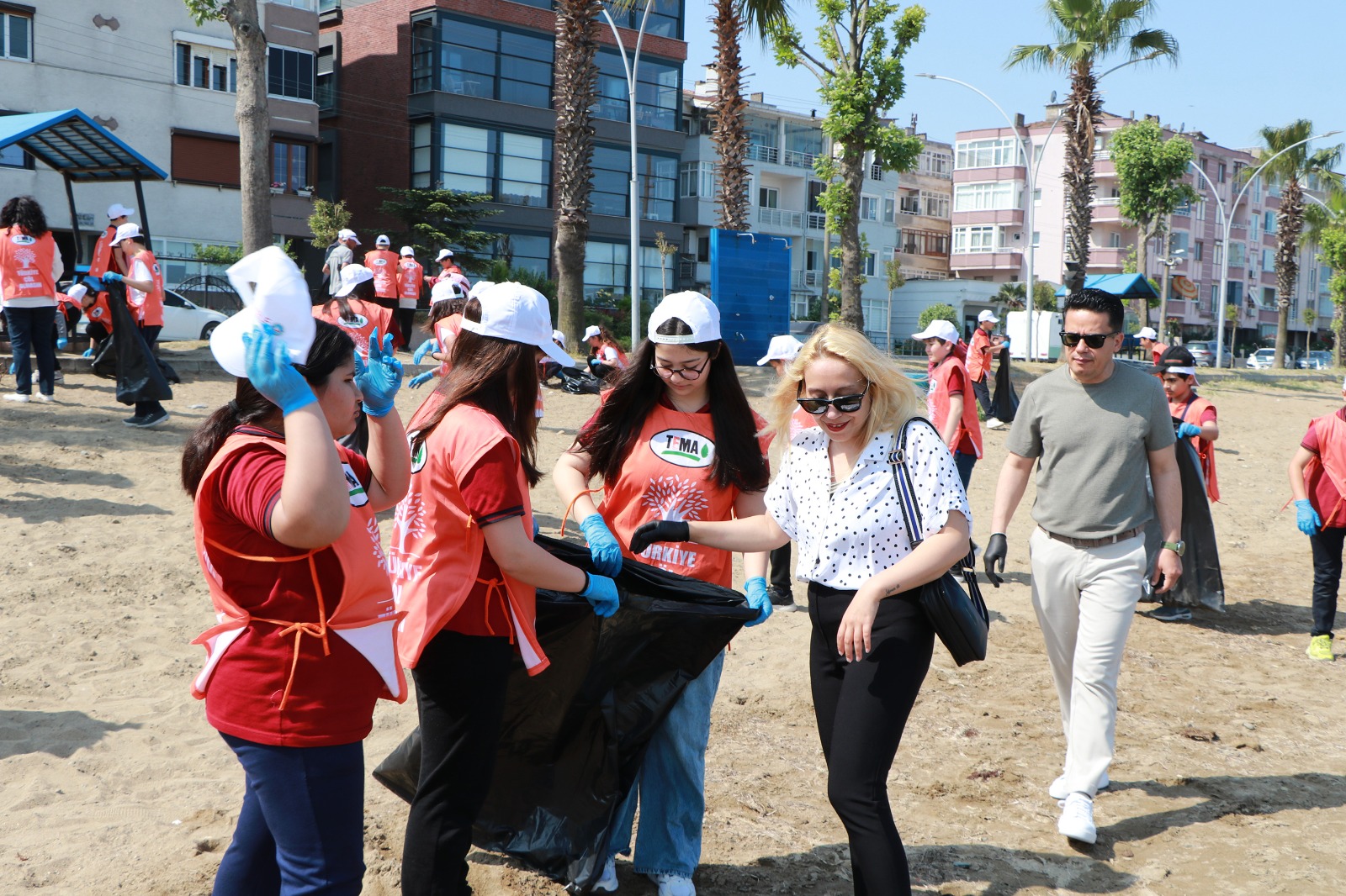 Çiftlikköy’de Marmara İçin El Ele2