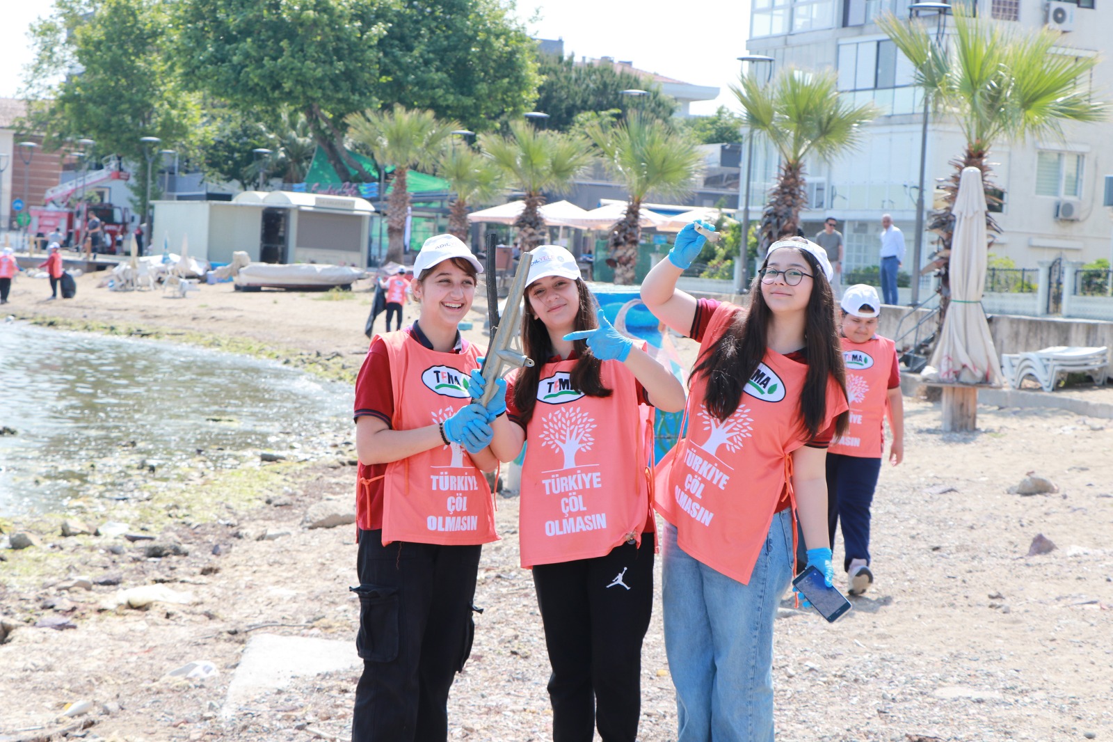 Çiftlikköy’de Marmara İçin El Ele3