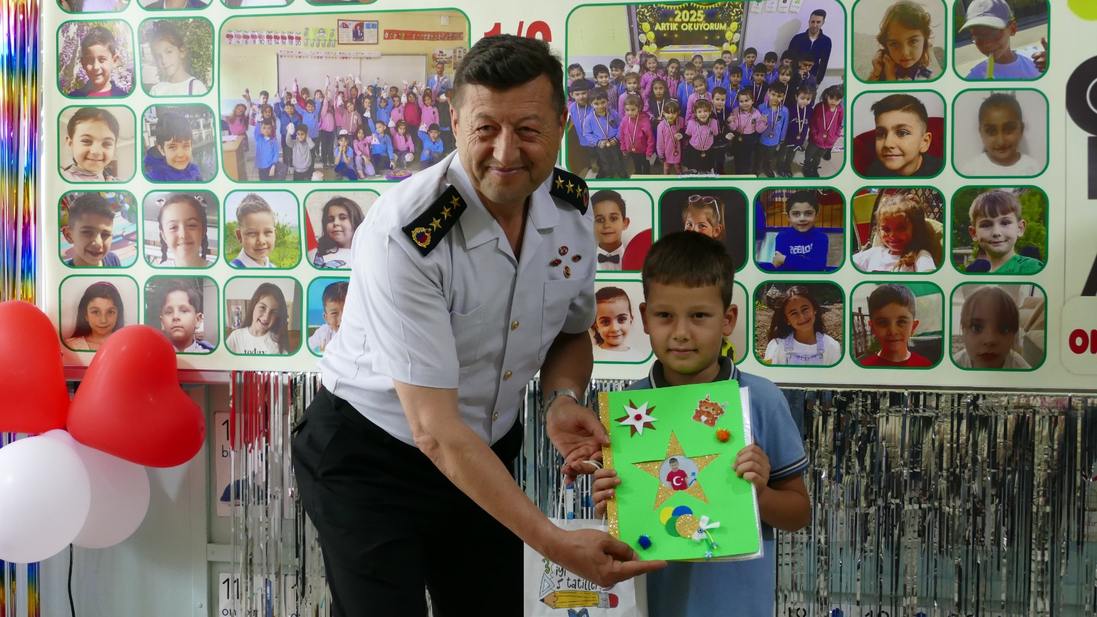 Gaziosmanpaşa İlkokulu’nda Karne Heyecanı2
