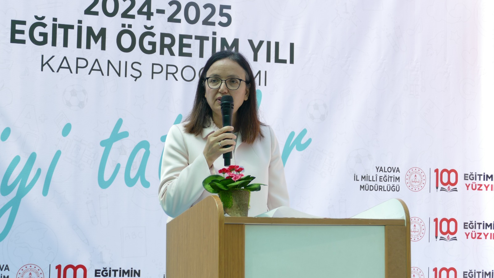 Gaziosmanpaşa İlkokulu’nda Karne Heyecanı6