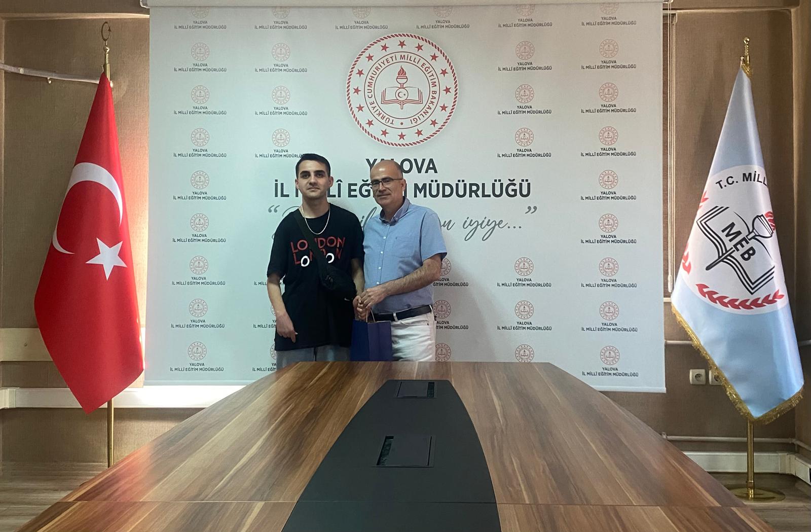 Genç Yeteneklerden Türkçeye Sanatsal Dokunuş2