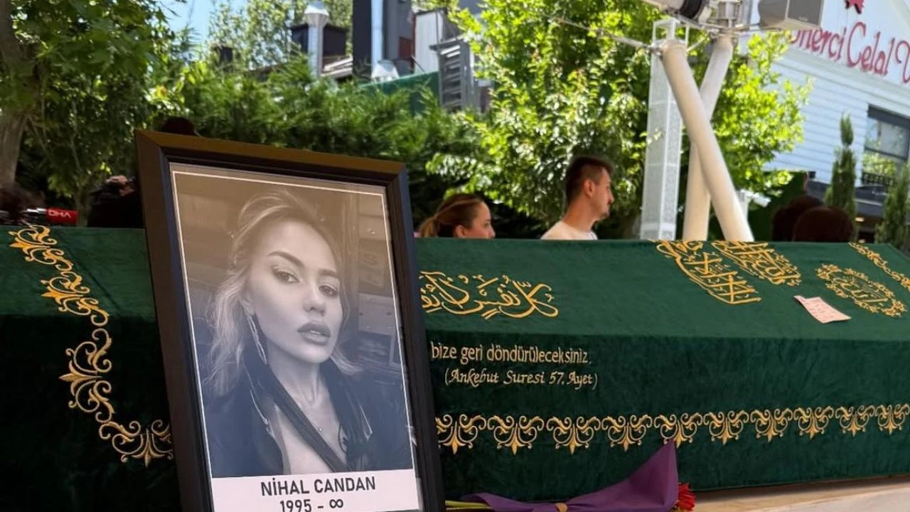 Nihal Candan’ın Cenazesinde Gerginlik1