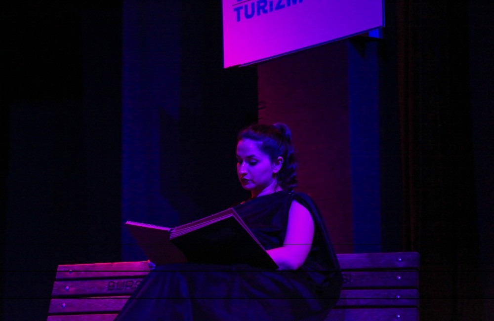 Uedaş Tiyatro Topluluğu ‘’Otogargara’’ Sahne Aldı3