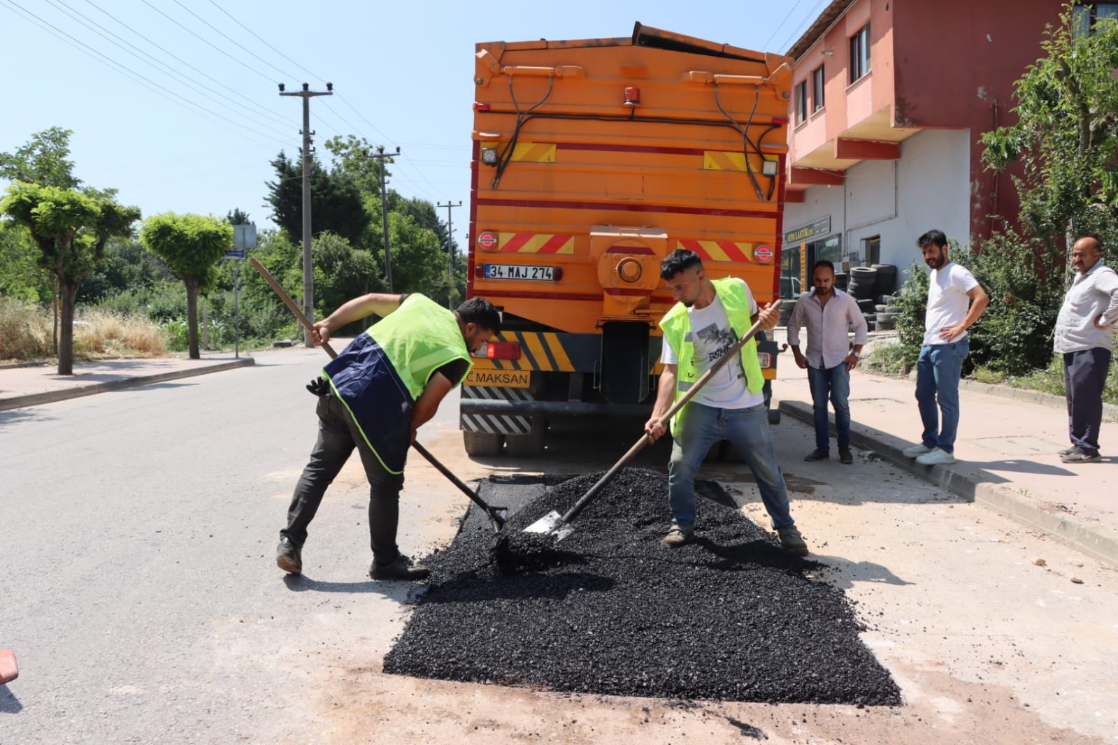 Yalova Belediyesi Altyapı Ve Üstyapı Çalışmalarına Hız Verdi3