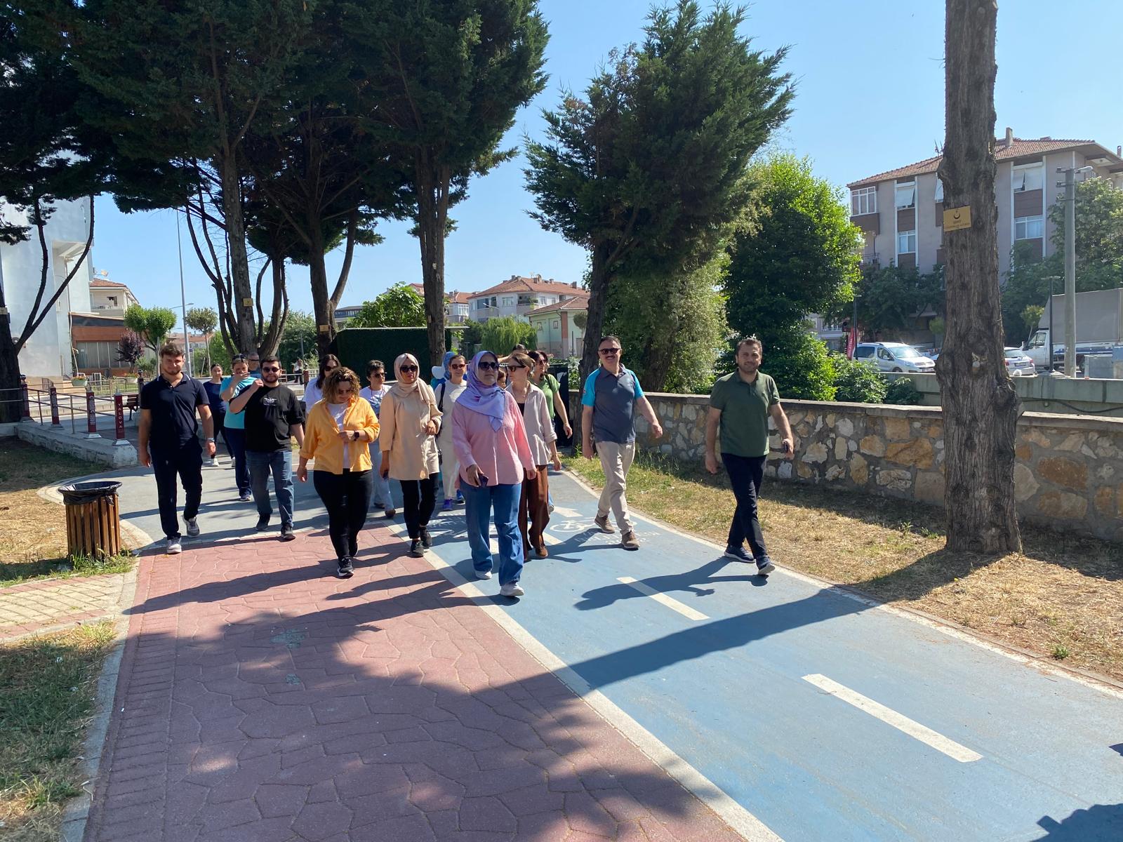 Yalova'da Sağlıklı Yaşam İçin Yürüyüş Etkinliği Düzenlendi1