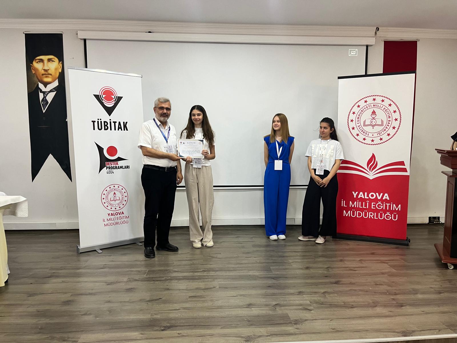 Yalovalı Öğrenciler Tübi̇tak Projesiyle Yapay Zekâ Ve Yeşil Teknolojiyle Tanıştı3