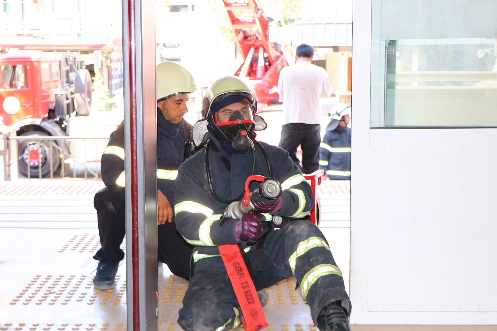 Çiftlikköy İtfaiyesi Gerçekçi Yangın Tatbikatı Yaptı3