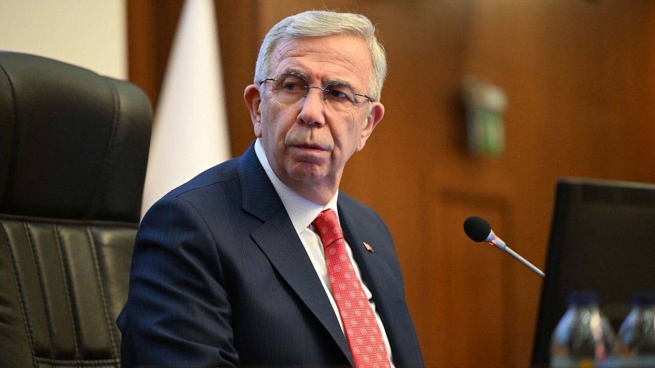 Mansur Yavaş CHP’den istifa etti: “Siyasi yoluma bağımsız devam edeceğim”