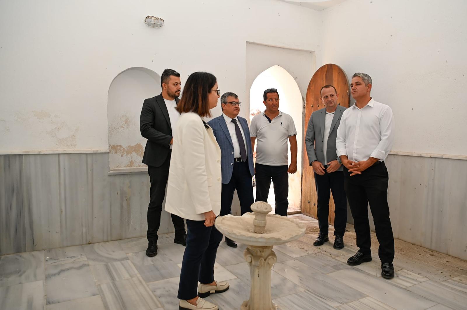 Vali Dr. Hülya Kaya Gacık Köyü’nde Vatandaşlarla Buluştu1