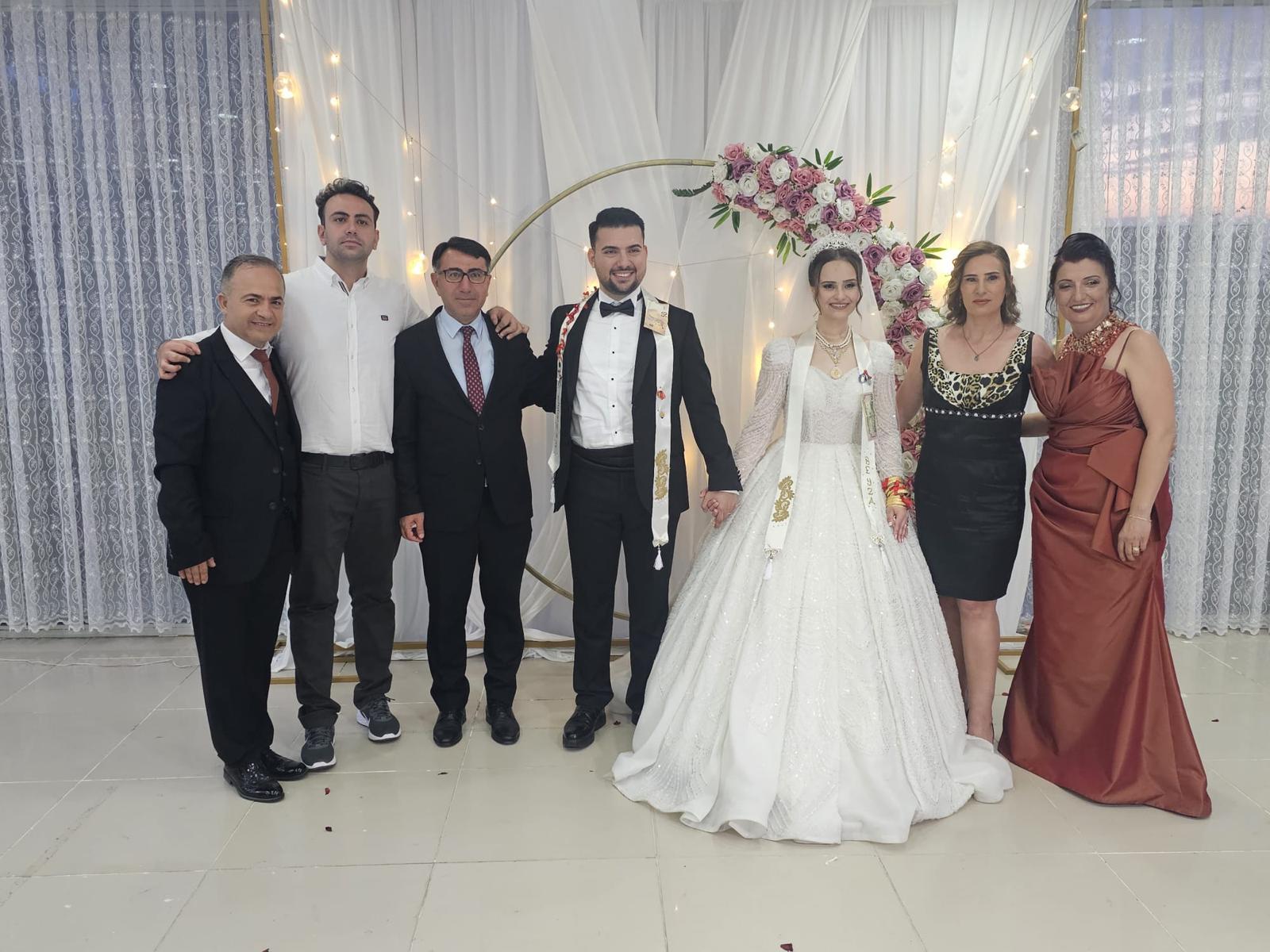 Yalova Barosu’nun Sevilen Avukatı Nalbant Dünya Evine Girdi2