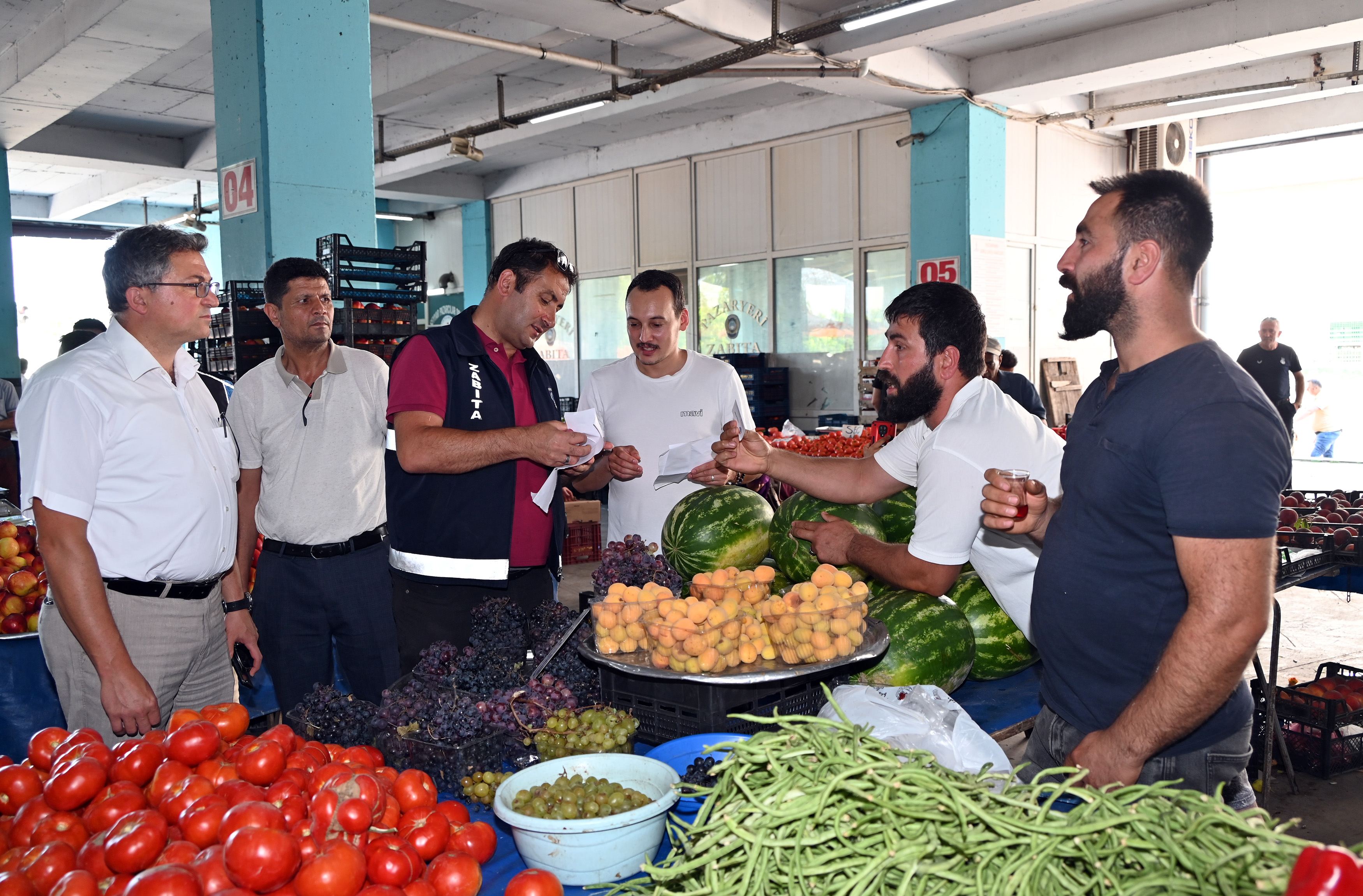 Yalova Belediyesi’nden Pazar Ve Marketlere Ürün Künyesi Denetimi4