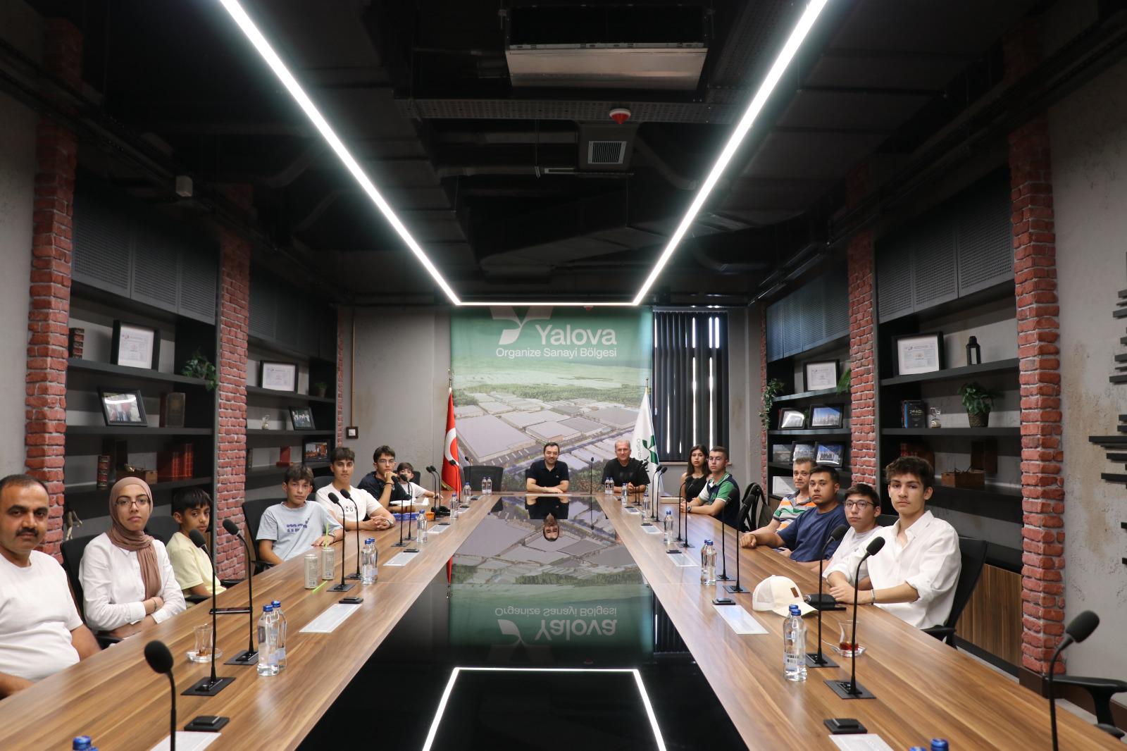 Yalova Osb’de Gençler Havacılıkla Tanıştı2