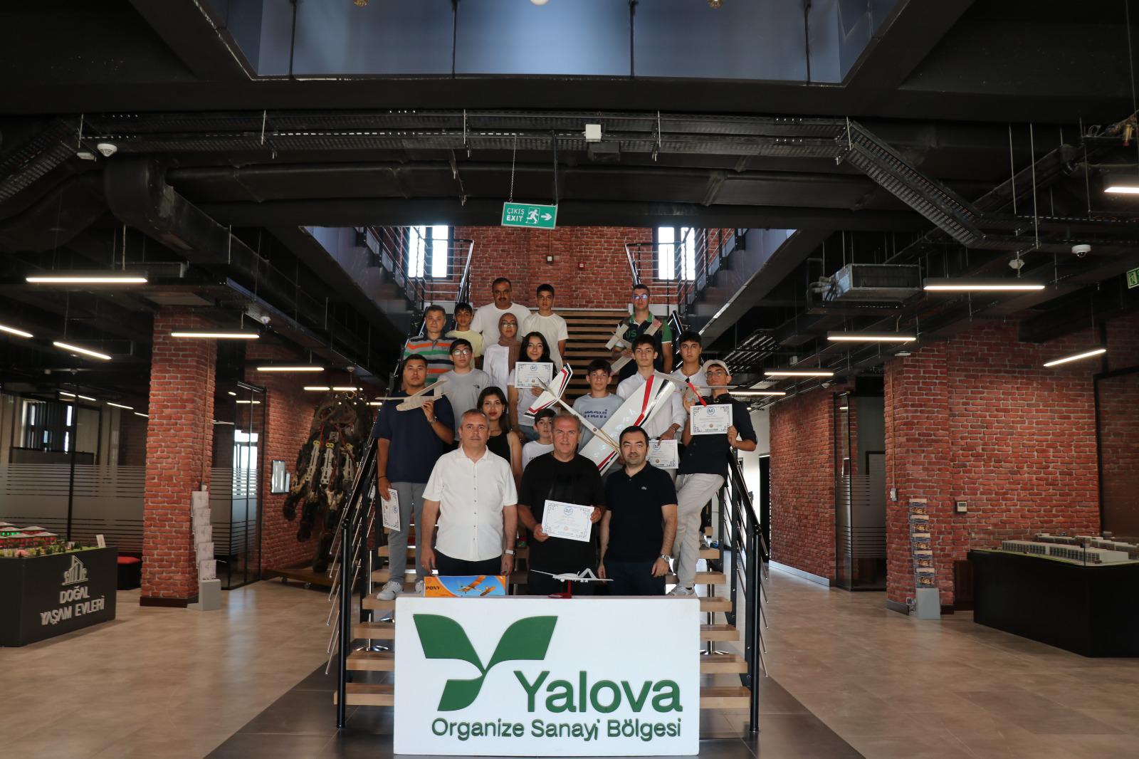 Yalova Osb’de Gençler Havacılıkla Tanıştı3