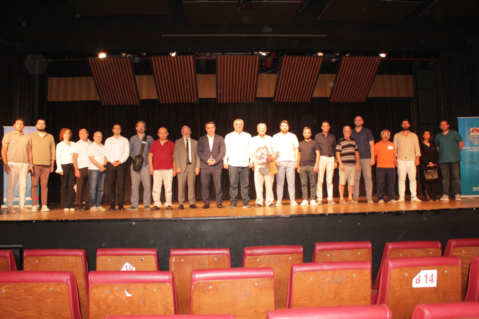 Deprem Konferans (9)