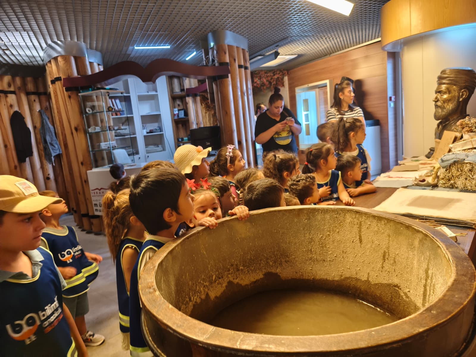 Kağıt Müzesi Minikler (1)