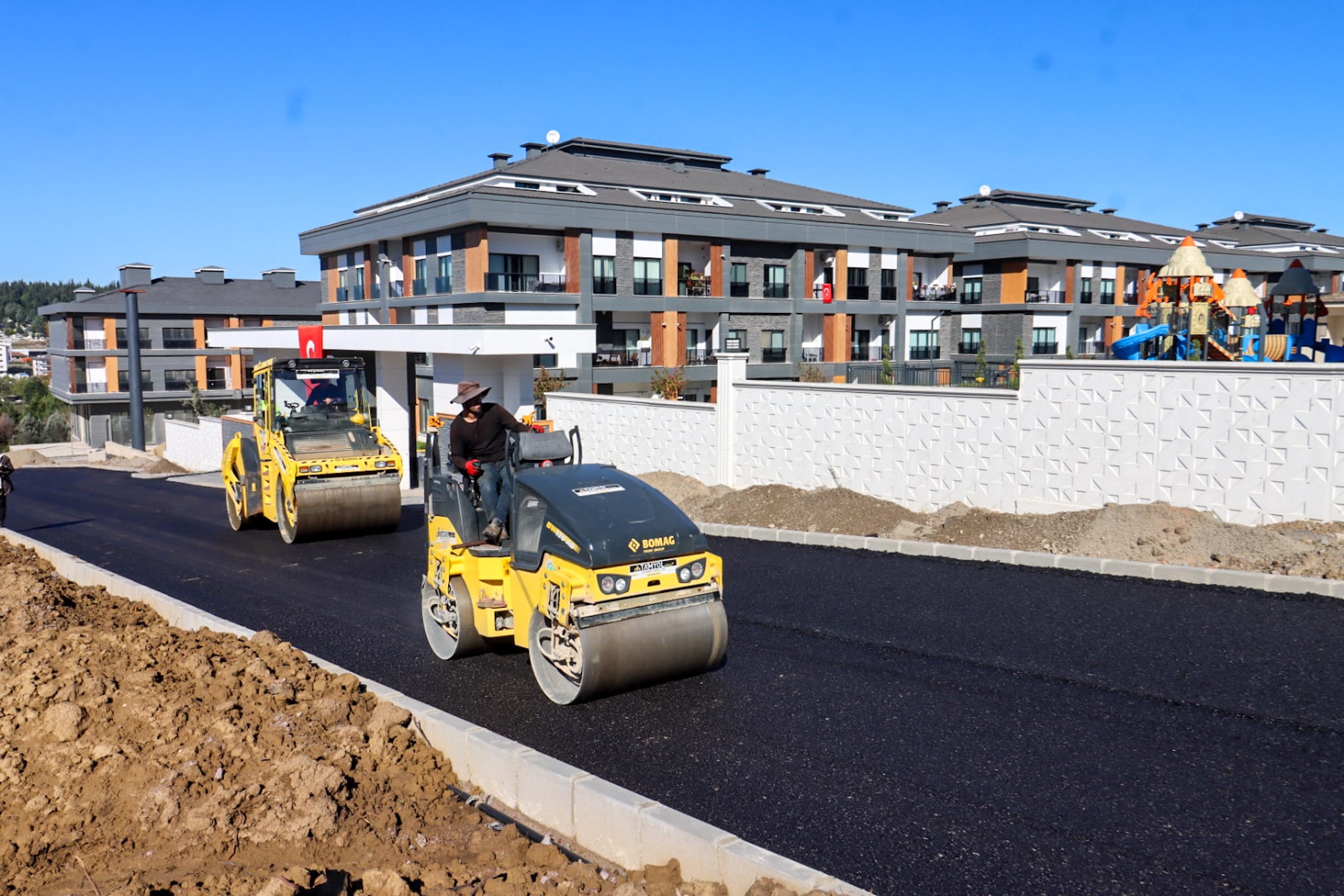 Asfalt Istinat Mustafakemalpaşa (1)