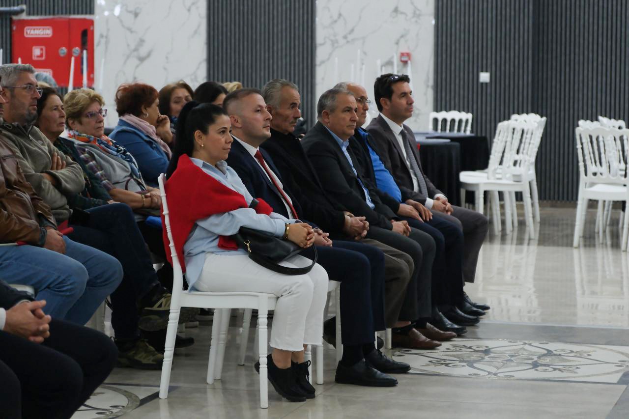 I M G 20251030 W A0002