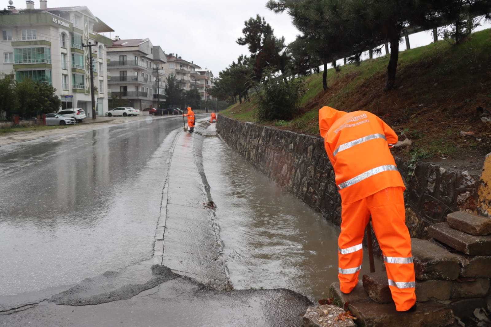 Sağanakla Mücadele (2)