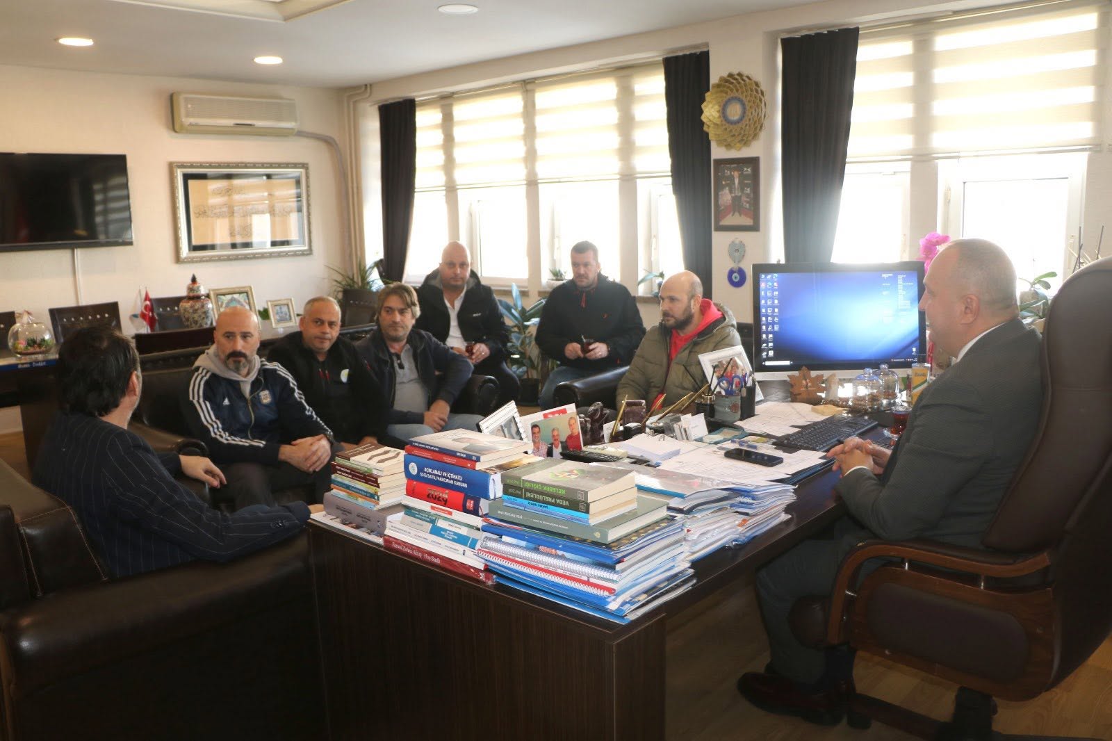 F B I M G 1762548712222