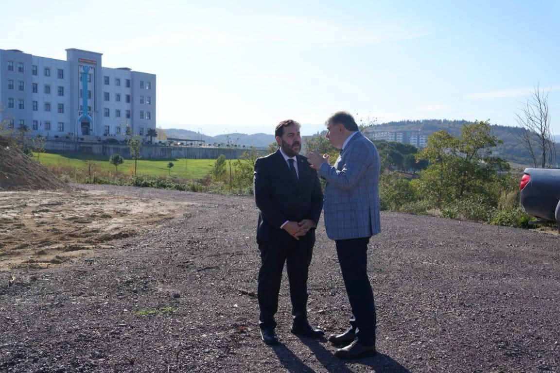 F B I M G 1764133622133